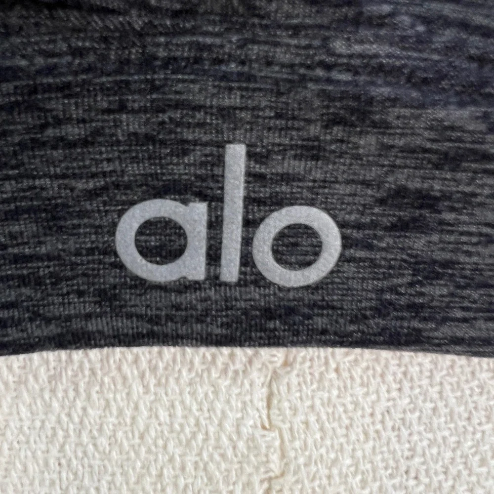 Alo‎ Yoga Heathered Charcoal High Neck Racerback Sports Bra Crop Top Keyhole S